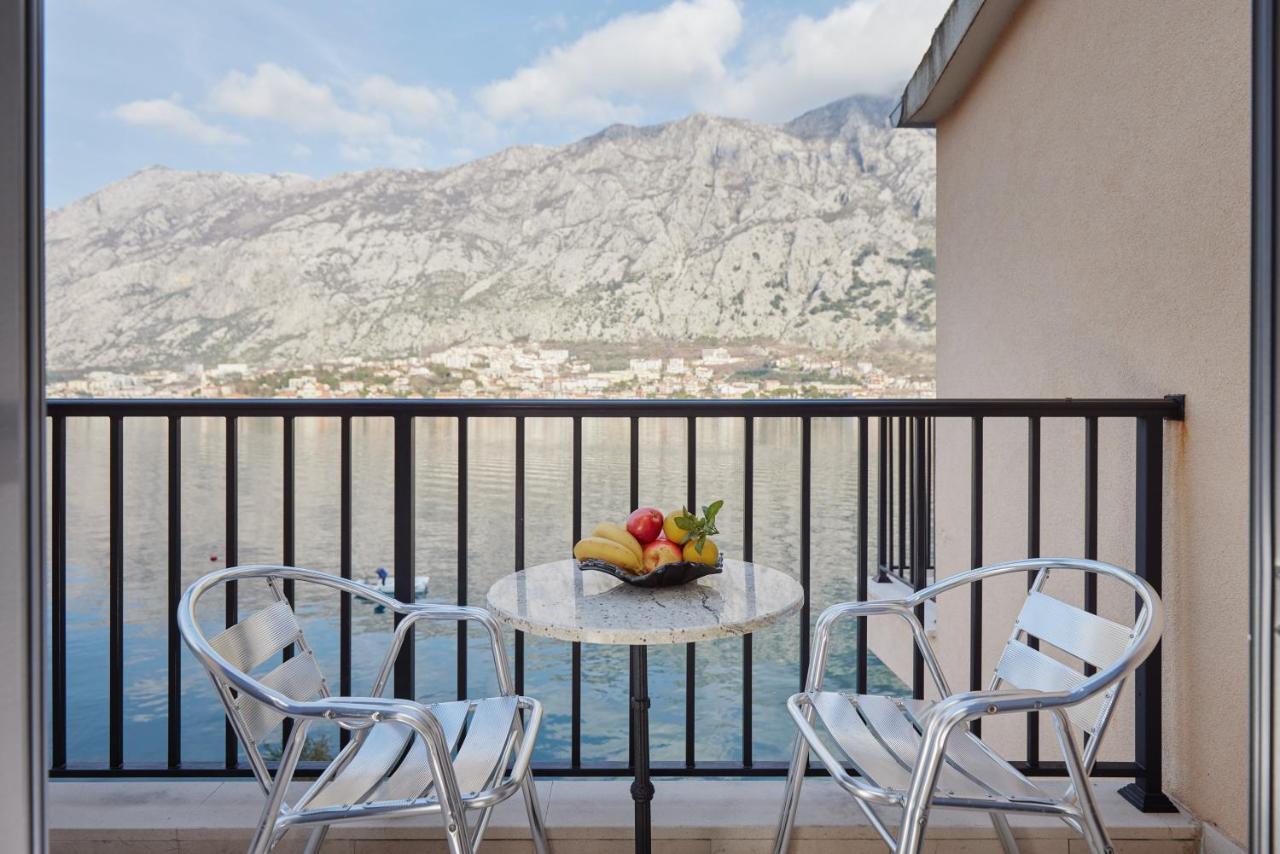 Apartments Rozer Kotor Exterior foto
