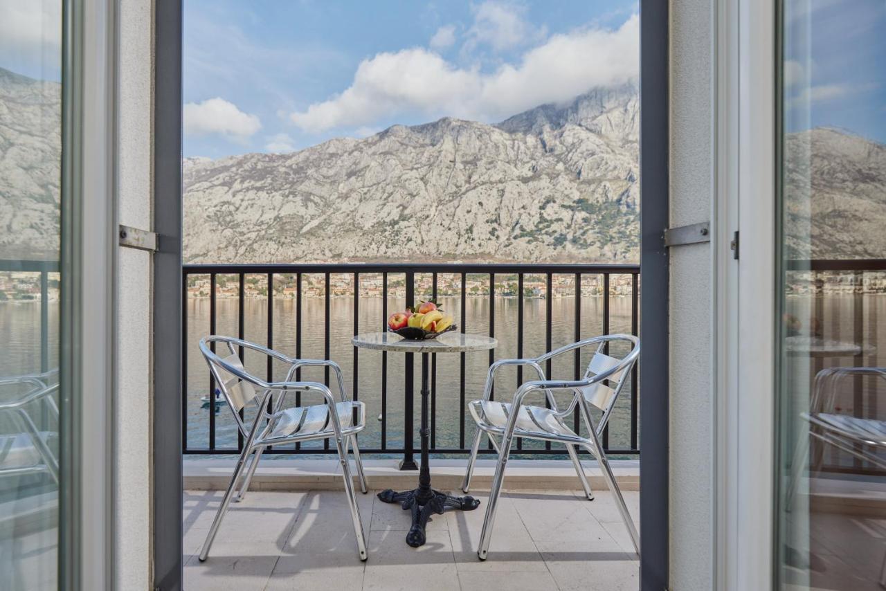 Apartments Rozer Kotor Exterior foto